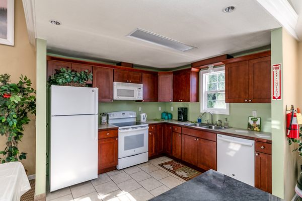 Country Manor Mobile Village