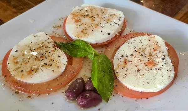 Bella Trattoria E Pizzeria by null