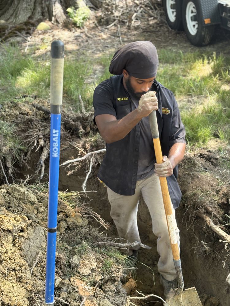 Slide of Professional Plumbing Solutions