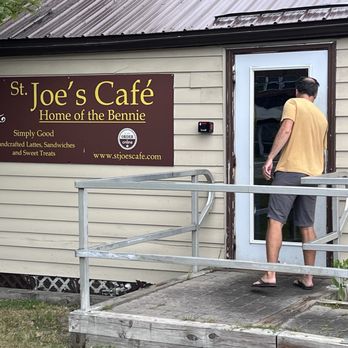St. Joe’s Cafe - Unassuming little cafe that draws people in the know. - Breakfast & Brunch Near Me - Scarborough, Maine St. Joe’s Cafe - Unassuming little cafe that draws people in the know. - Breakfast & Brunch Near Me - Scarborough, Maine