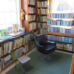 Cape Porpoise Library - Nice chair