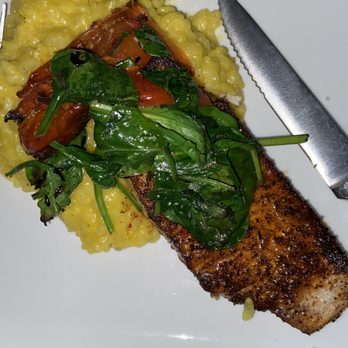 Red 36 - Seafood Near Me - Mystic, Connecticut