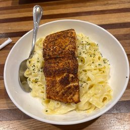 Fettuccine Alfredo with salmon Fettuccine Alfredo with salmon