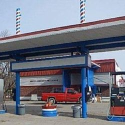 Smithland Country Store - Front of store