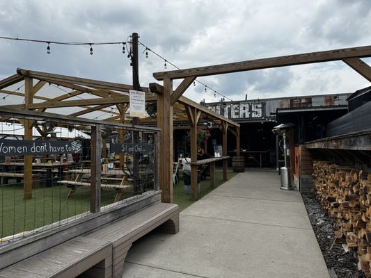 Walter's BBQ Southern Kitchen by null