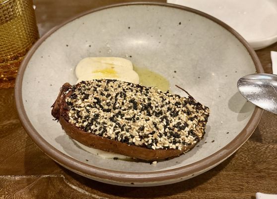 Cozobi Fonda Fina by null