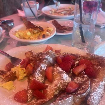 Cafe Intermezzo - French toast - Coffee & Tea Near Me - Dunwoody, Georgia