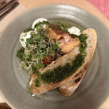 The Hardware Société - Breakfast & Brunch Near Me - Barcelona, B The Hardware Société - Breakfast & Brunch Near Me - Barcelona, B