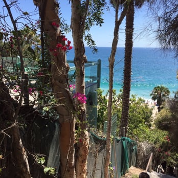 Thousand Steps Beach - The view going down the stairs! The water is so gorgeous! *Thousand Steps Beach* - Beaches Near Me - Laguna Beach, California