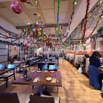 NAPA Kitchen and Wine - Seating - Breakfast & Brunch Near Me - Midlothian, Virginia