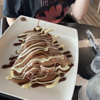 Melt n’ Dip - Cream and Dream - Creperies Near Me - Willowbrook, Illinois