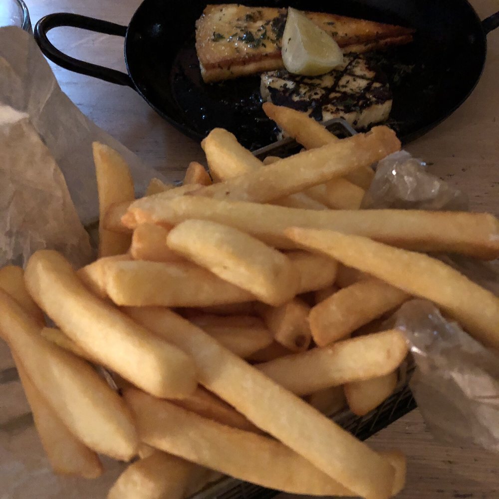 10 Greek Plates - Restaurants Near Me - Brighton, VIC