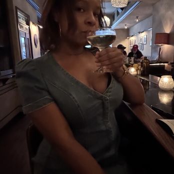 Sparrow - Negroni vibes for the lady - Cocktail Bars Near Me - Chicago, Illinois