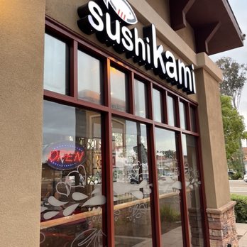 Sushi Kami - entrance - Sushi Bars Near Me - San Diego, California