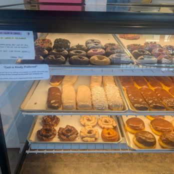 Puck’s Donuts - Donuts Near Me - Phoenix, Oregon Puck’s Donuts - Donuts Near Me - Phoenix, Oregon
