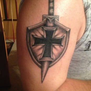 Southern Draw Skin Art Studio - Tattoo artist Will did an excellent job on this tattoo. Cost $250 - Tattoo Near Me - Pigeon Forge, Tennessee Southern Draw Skin Art Studio - Tattoo artist Will did an excellent job on this tattoo. Cost $250 - Tattoo Near Me - Pigeon Forge, Tennessee
