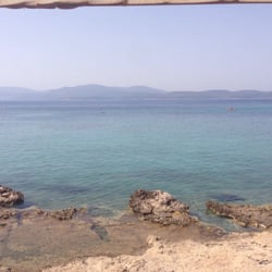 Ekmeksiz Plajı - Plaj