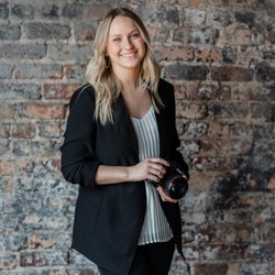 Whole Heart Studios - Meet Taylor! Lead Photographer, company manager, and all things business operations!