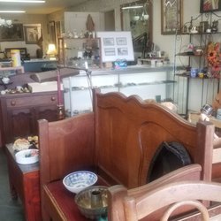 Good size store with a variety of items