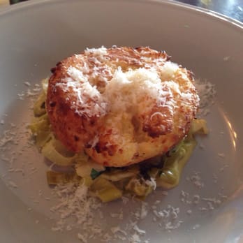 The Rockmount - Guernsey crab soufflé over baby leaks.  Stunningly good - Pubs Near Me - Guernsey, GSY