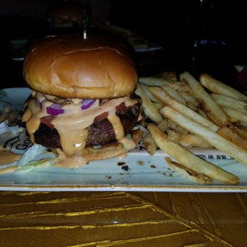 Sierra Gold - pub burger.7 bucks at happy hour - New American Near Me - Reno, Nevada