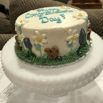 Sugah's Cookies and Cakes - Decorated with squirrels, Tulips, and Daisies. :-) - Bakeries Near Me Sugah's Cookies and Cakes - Decorated with squirrels, Tulips, and Daisies. :-) - Bakeries Near Me