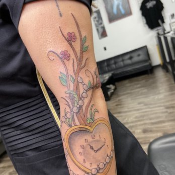 From The Heart Tattoo - Thank you Jessica! Love my new tattoo. Jessica always does an amazing job. Tattooing me for several years now! - Tattoo Near Me - Wildomar, California From The Heart Tattoo - Thank you Jessica! Love my new tattoo. Jessica always does an amazing job. Tattooing me for several years now! - Tattoo Near Me - Wildomar, California