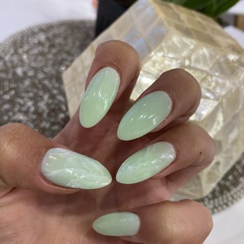 Varnish Lab - Nail Salons Near Me - Playa Vista, California Varnish Lab - Nail Salons Near Me - Playa Vista, California