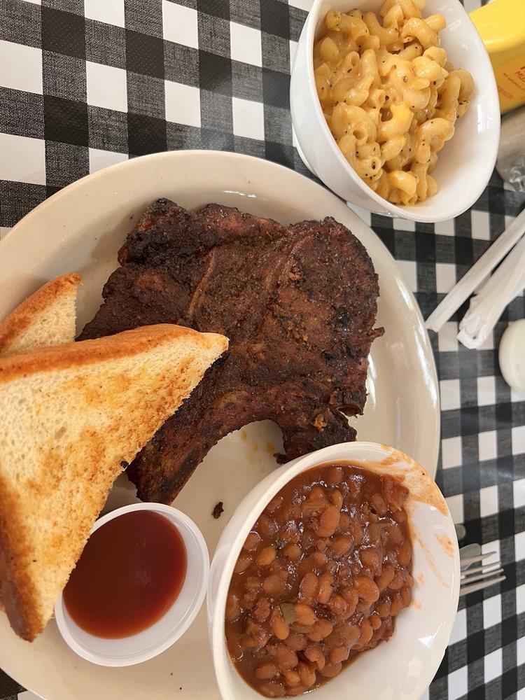 Jessie Chisholm’s Chuckwagon Logo