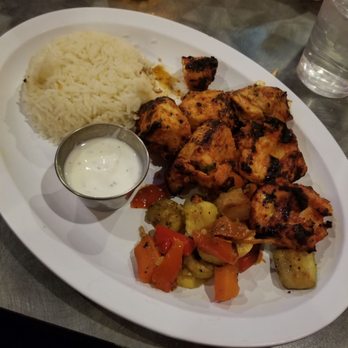 Zizi's Cafe - Mediterranean Near Me - Chicago, Illinois