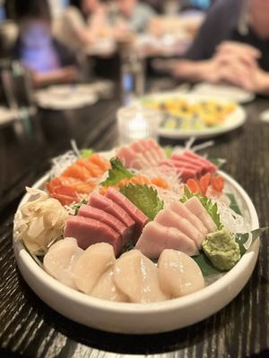Toku Modern Asian Aventura by null