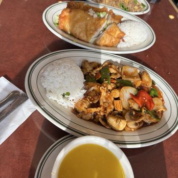 Hong Kong Cafe - 8. Almond Boneless Chicken 15. Garlic Chicken 4. Chinese Fried Shrimp - Chinese Near Me - Shelby Township, Michigan Hong Kong Cafe - 8. Almond Boneless Chicken 15. Garlic Chicken 4. Chinese Fried Shrimp - Chinese Near Me - Shelby Township, Michigan
