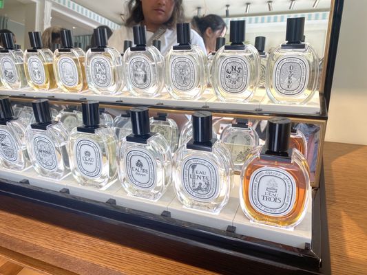 Diptyque The Grove by null