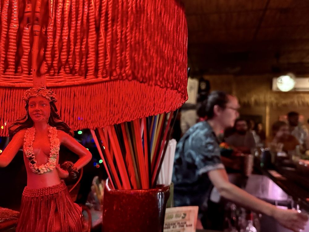 Aku Aku Tiki Bar Image