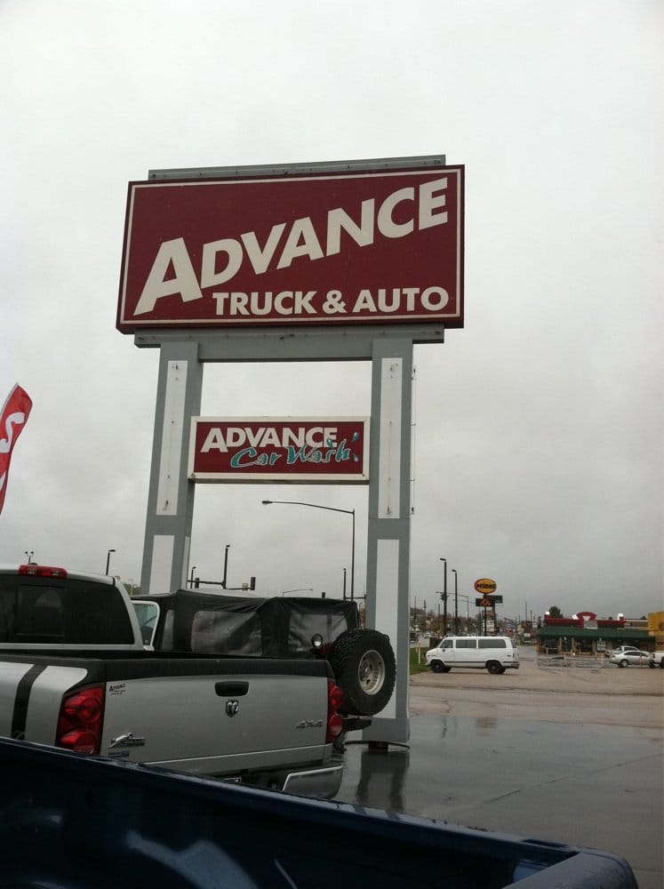 ADVANCE TRUCK & AUTO Updated September 2024 810 Ez St, Gillette