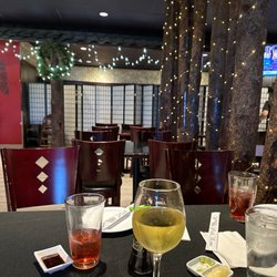 Sushi Mon By Sky - Inside the restaurant