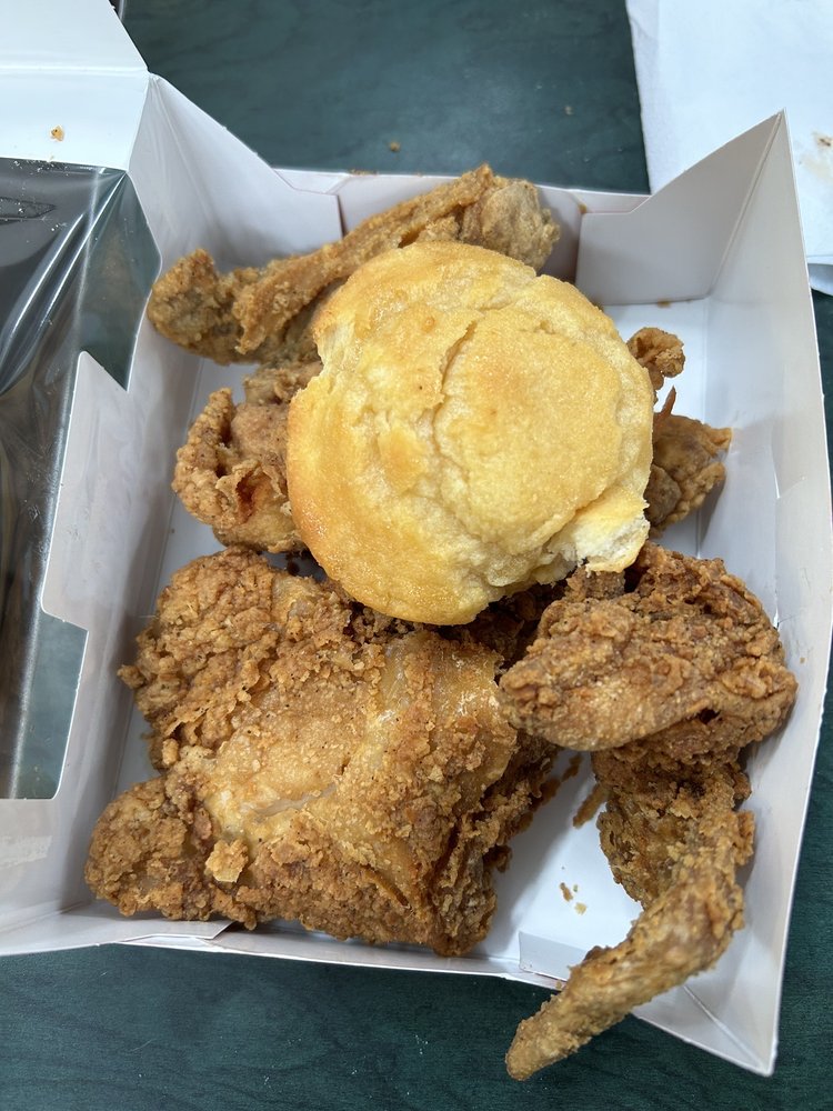 Krispy Krunchy Chicken Logo