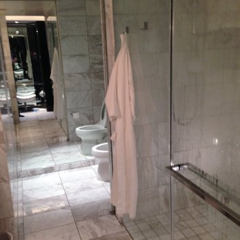 Palms Place - Mirrors and glass oh my! - Hotels Near Me - Las Vegas, Nevada