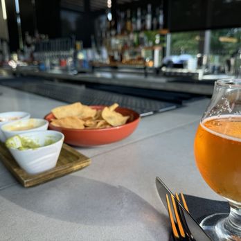 Omnium Brewing - Good beer and delicious food. - Brewpubs Near Me - Somersworth, New Hampshire Omnium Brewing - Good beer and delicious food. - Brewpubs Near Me - Somersworth, New Hampshire