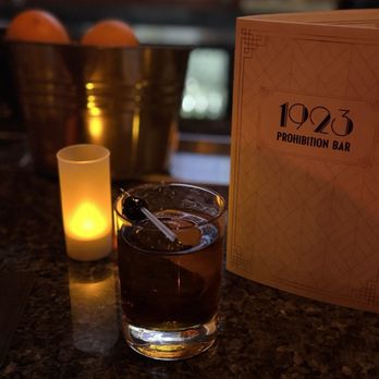 1923 Prohibition Bar - Barrel aged Old Fashioned - Cocktail Bars Near Me - Las Vegas, Nevada