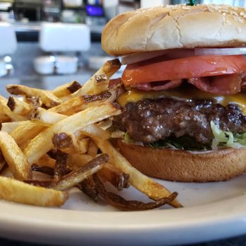 Rick's - Bacon Cheese Burger - Breakfast & Brunch Near Me - Moses Lake, Washington