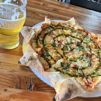 Long Beach Beer Lab - Margharita Pizza - Breweries Near Me - Long Beach, California Long Beach Beer Lab - Margharita Pizza - Breweries Near Me - Long Beach, California