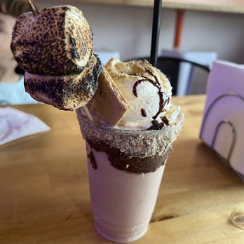 Black Rock Dessert - S'more milkshake - Desserts Near Me - Reno, Nevada