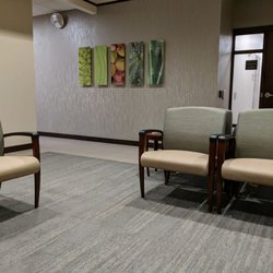 Endeavor Health Immediate Care - Oak Park - Lobby