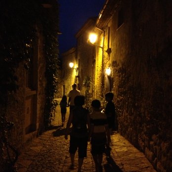 Peratallada - Landmarks & Historical Buildings Near Me - Forallac, GI