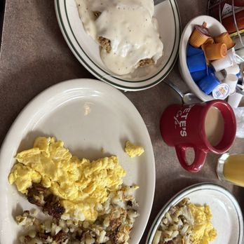 Pete's Cafe - Chicken Fried Steak - Southern Near Me - Farmers Branch, Texas Pete's Cafe - Chicken Fried Steak - Southern Near Me - Farmers Branch, Texas