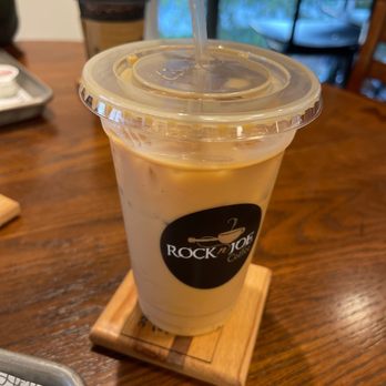 Rock-N-Joe Coffee - Vanilla latte with oat milk - Cafes Near Me - Lincoln, Nebraska