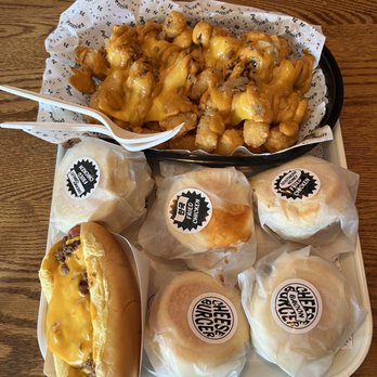 Pennies - 6 Slider combo & Cali Valley Tots - Bars Near Me - Toronto, Ontario Pennies - 6 Slider combo & Cali Valley Tots - Bars Near Me - Toronto, Ontario