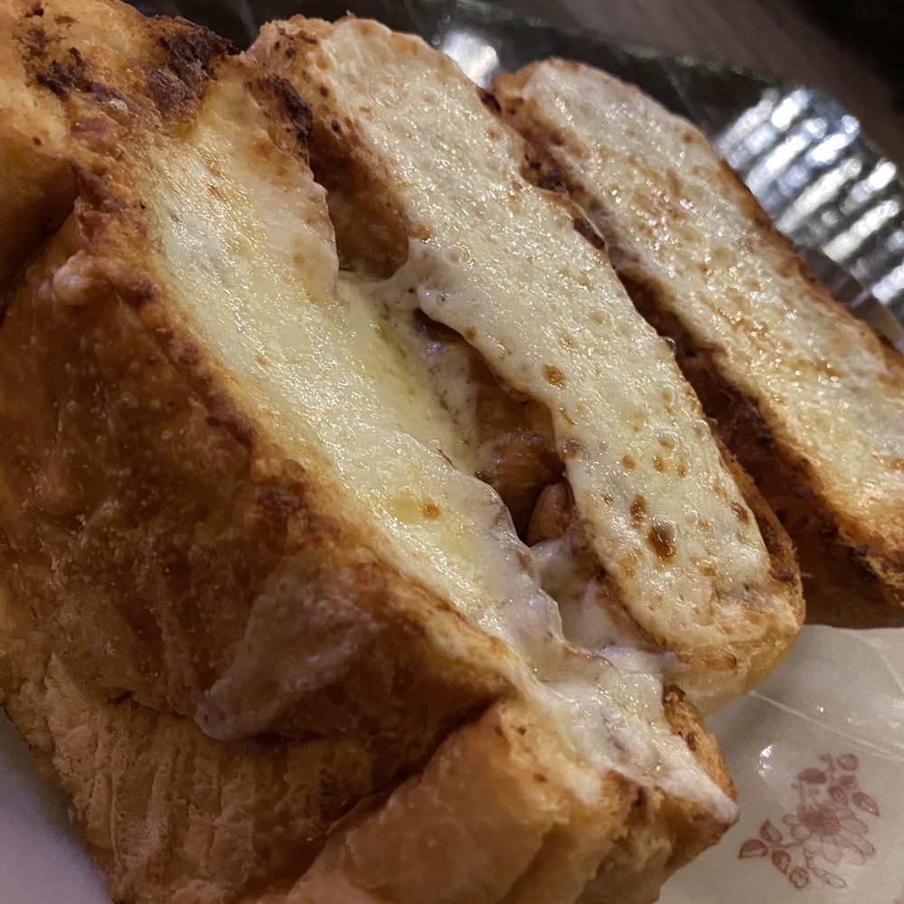 Parmigiana bread