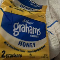 Reading Hospital - Tower Health - Nurse gave me Wheat Crackers after being aware of Celiac Disease.